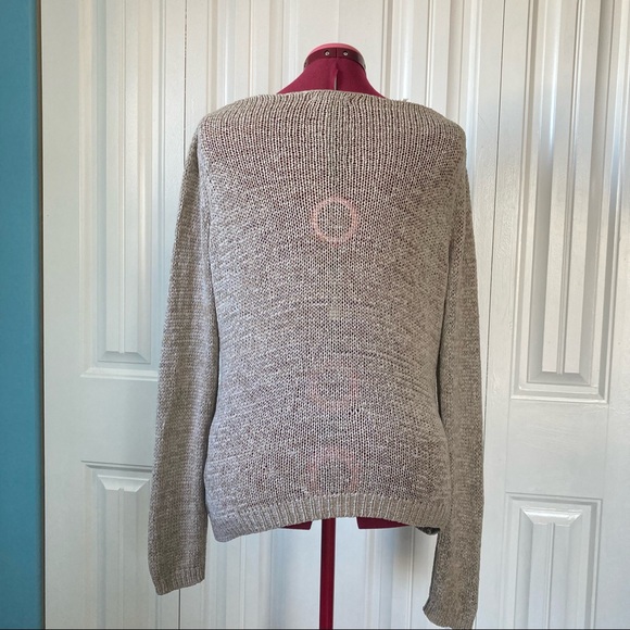 Loose knitted sweater - Picture 3 of 5